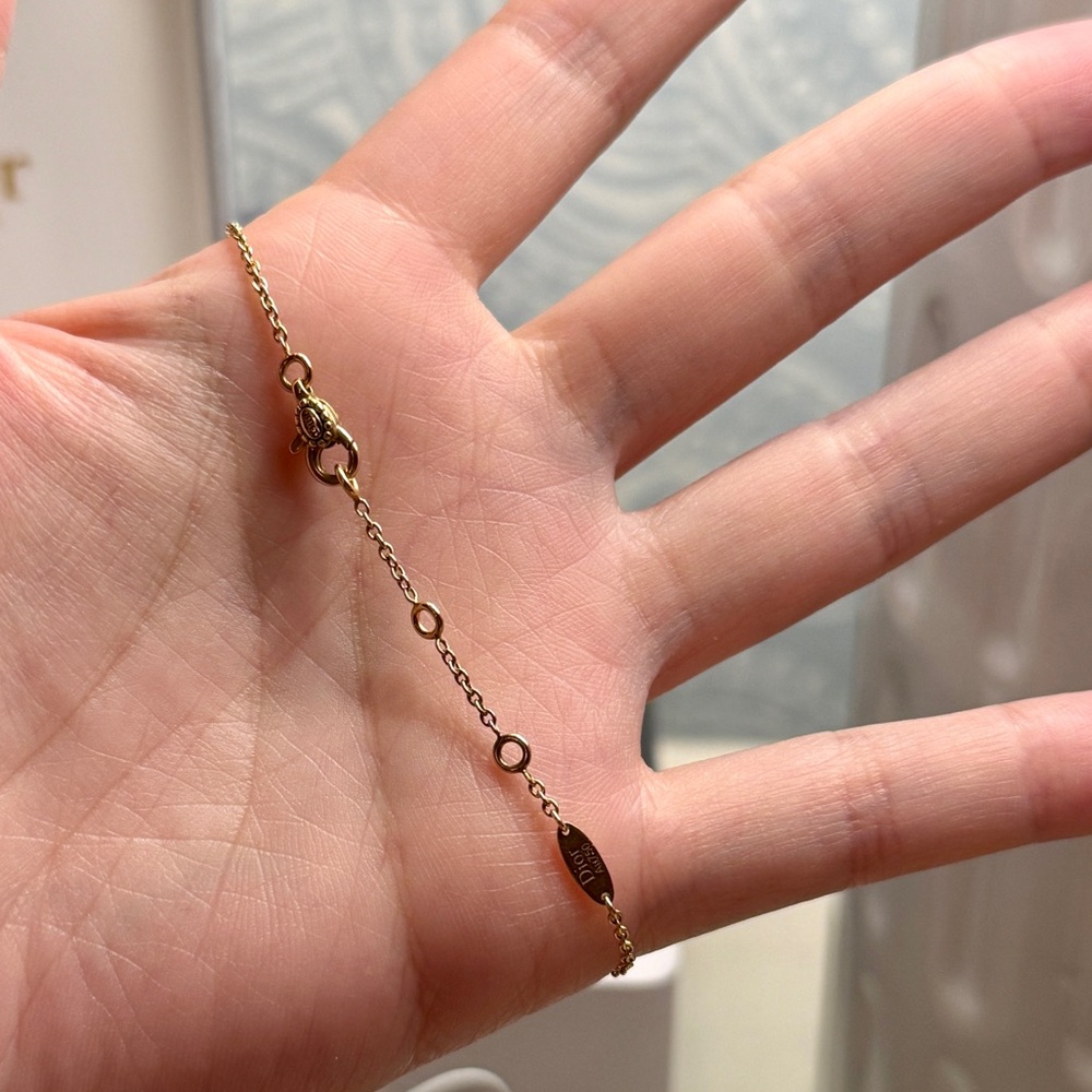 Christian Dior 18K Gold Diamond XS Rose Des Vents Bracelet - Picture 4 of 8